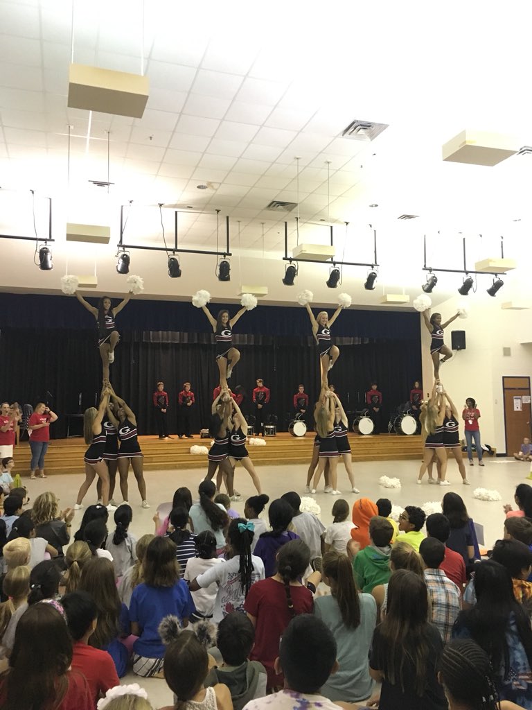 jcgladiators's tweet image. More fun from @SBCEprincipal PBIS assembly @LeadGladiator @FultonAD_crafts @CorrigantTim @cheer_jchs #JCHSGladiators #DareToBeGreat