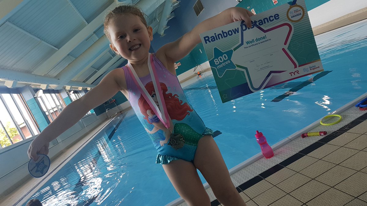Minnie_B's tweet photo. Come on @TomDaley1994 I reckon my 4yr old deserves a retweet for smashing her 800m today 🧜‍♀️🧜‍♀️🧜‍♀️ https://t.co/AXBh7EgDbv