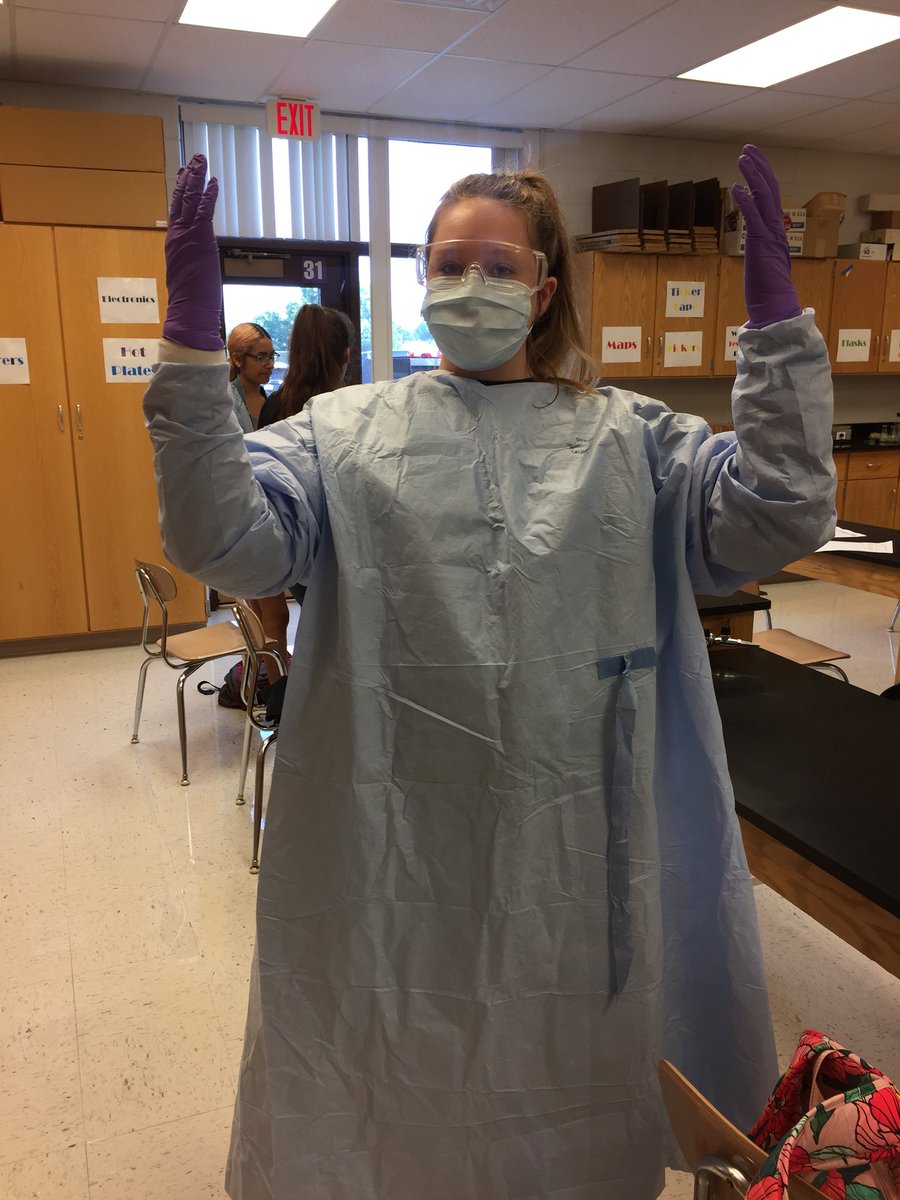 skardascience's tweet photo. Getting protected in Health Science @TbirdEMPIRE https://t.co/TwhDhmcuz2