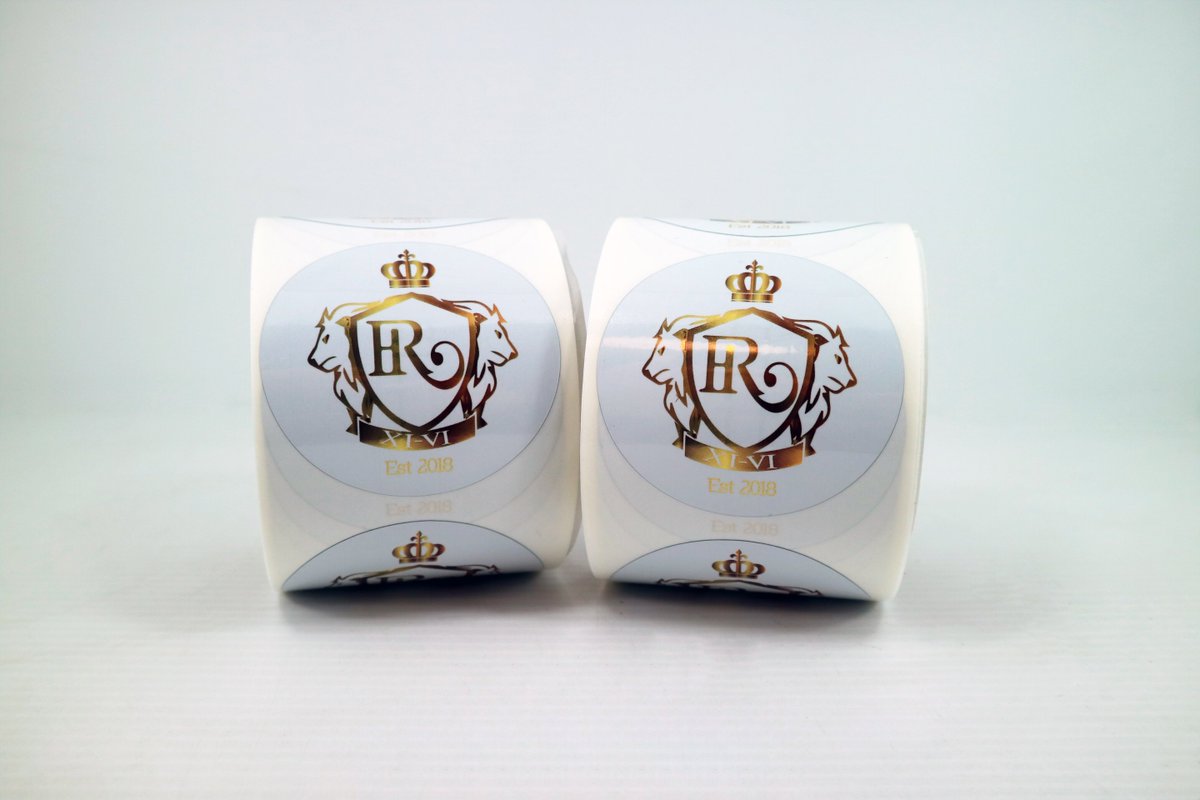 Fastlabelscouk's tweet image. Take a look at the different types of labels you can achieve from our gold metallic material, photos taken in Fast Labels workshop! #FastLabels #MetallicLabels