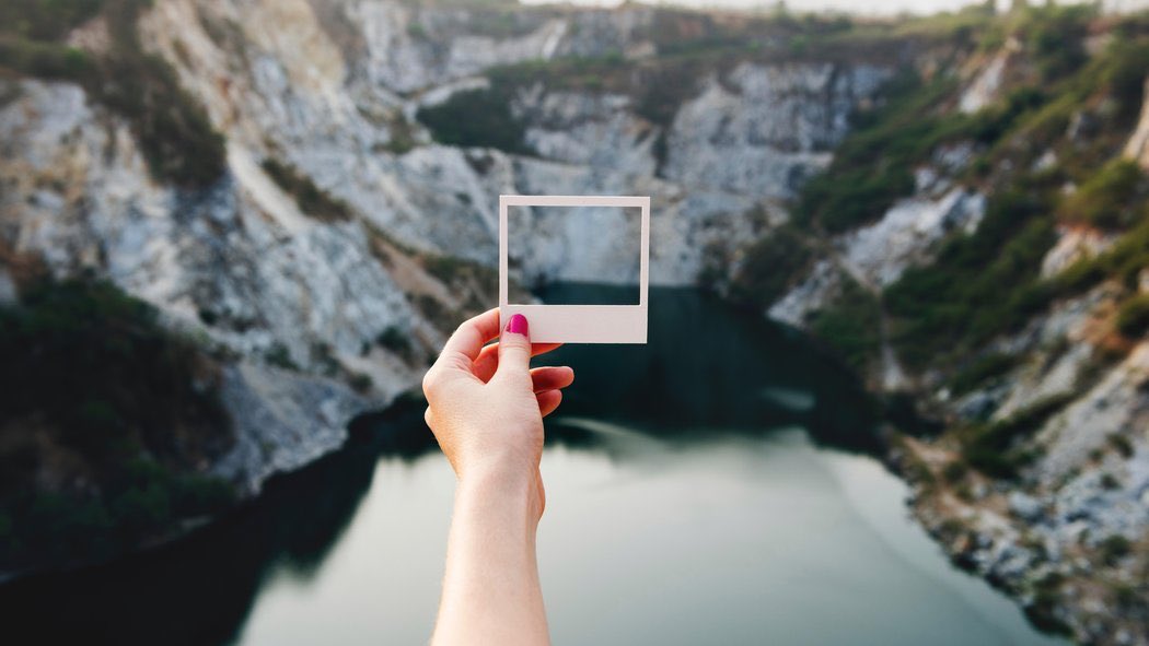 A photo only tells half the picture #TravelInspo #FridayFeeling 
Photo credit <a href="/RedBullUK/">Red Bull UK</a>