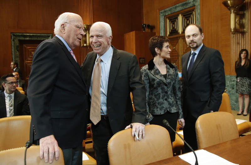 'The Comfort We Got From John Meant So Much': Sen. Leahy Reflects On McCain’s Life dlvr.it/QhgsdX https://t.co/5XPu2ixSk7