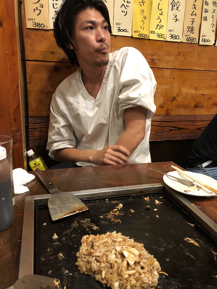 uciatu's tweet image. キノコひき肉もんじゃは無しだな。