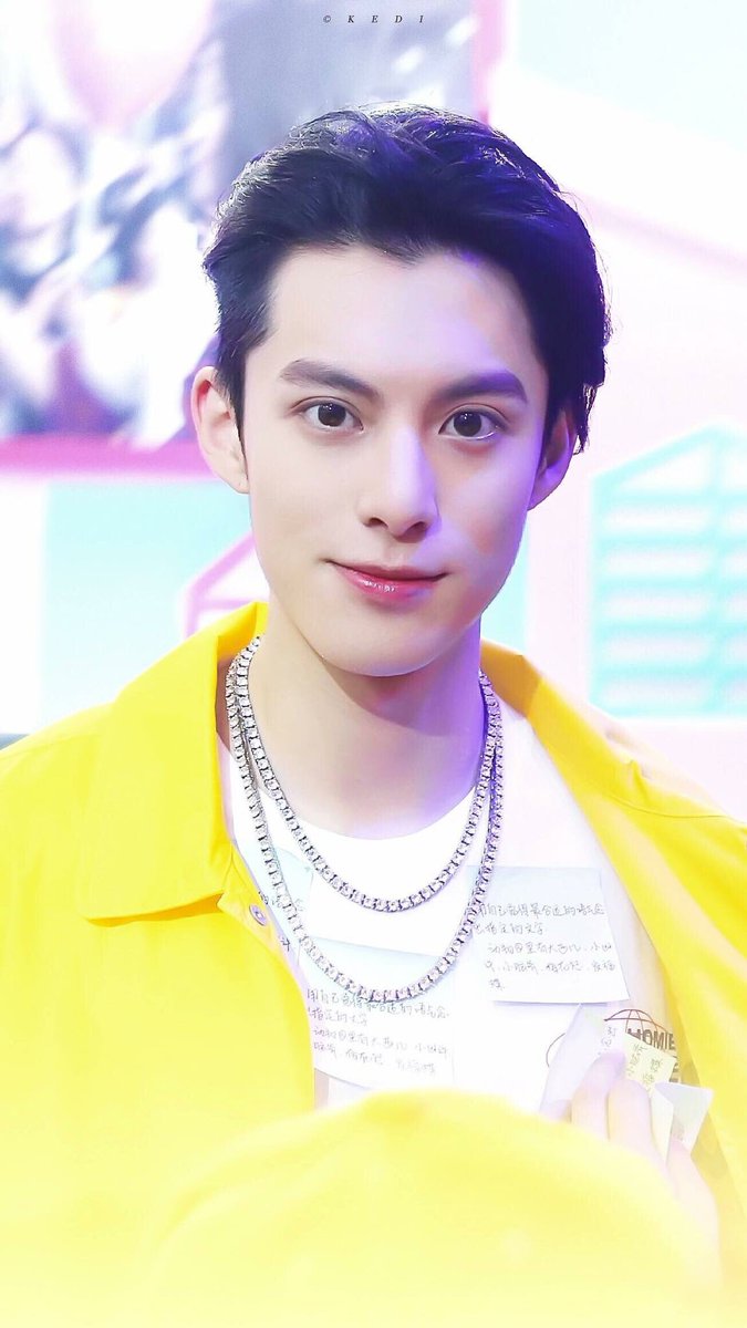 BOSSJD21's tweet photo. I just can't get you out of my mind Bao bei π #DylanWang #WangHeDi #MGfever #F4fever https://t.co/9XcGhWUMxe