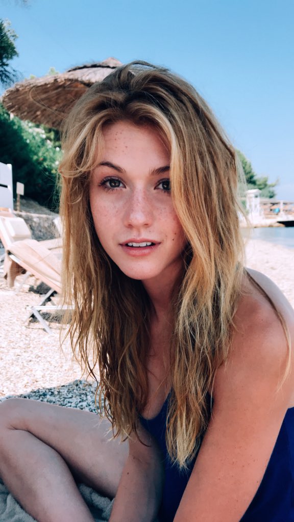 Kat_McNamara's tweet image. Sun kissed and sandy hair... 🇬🇷🌞🌊 @willtudor1 📷