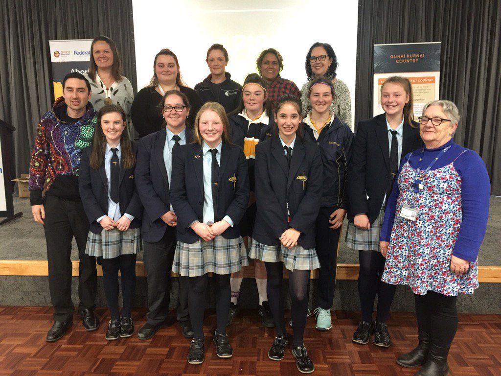 RosMoriarty's tweet photo. Presenting with legends @CathyFreeman @jade_mikaela &amp; #CassandraRowe #FederationUni #Gippsland today. Girls in #STEM https://t.co/Tk4Ps9gI48