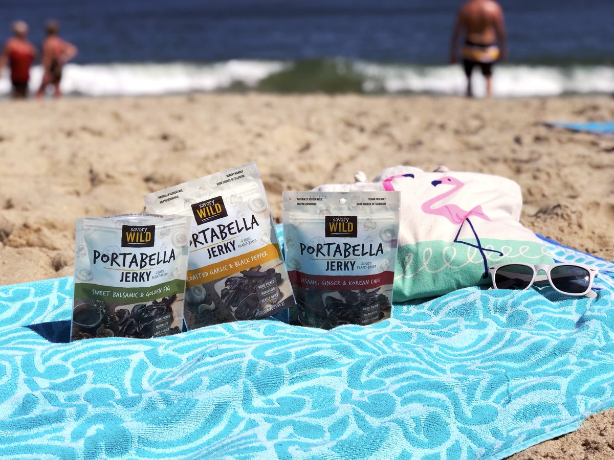If you’re planning a beach trip this weekend, don’t forget your sunscreen, towels and #SavoryWild Portabella #Jerky to satisfy all those snacking needs! Have a great #LaborDay weekend everyone!