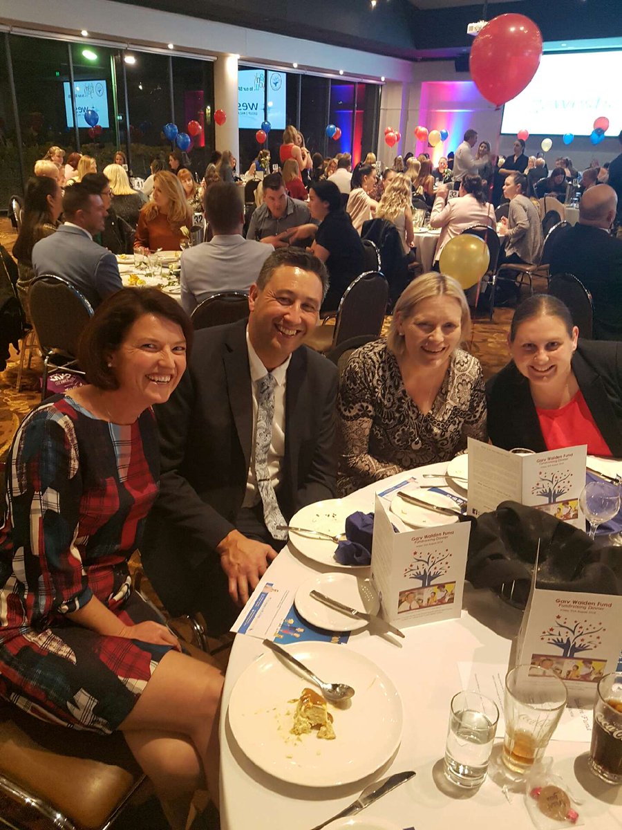 RROB3000's tweet photo. Great night with the support team from @SpringFarmPS at the Gary Walden Fund annual dinner. Always a great night to support students with disabilities! @donovan_jance https://t.co/Gzngv5nwna