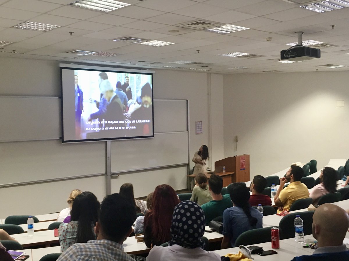 Türkiye Organ Nakli Vakfı Medya İlişkileri Koordinatörü Elif Özgen Delek, #OrganBağışı ve Naklinde İletişim ve Medya Çalışmaları çerçevesinde Koç Üniversitesi Avrupa Tıp Öğrencileri Birliği (EMSA) Yaz Okulu'nda konuşmacı olarak yer aldı. #HayatDevamEtsin