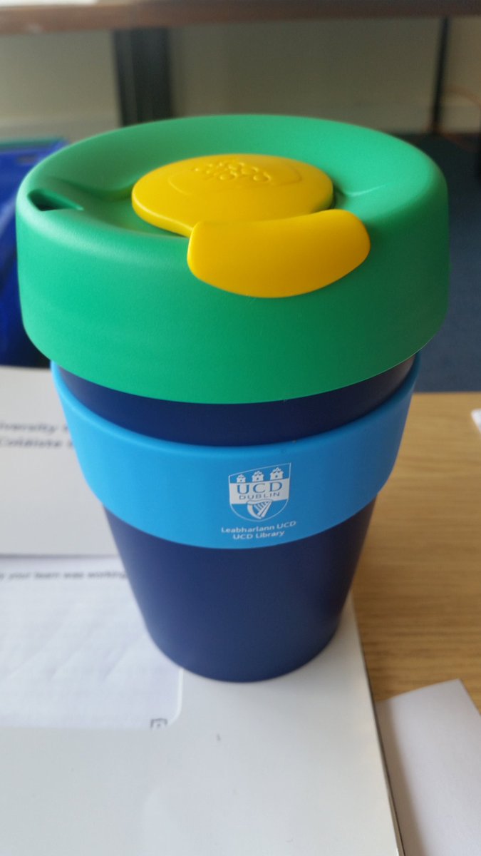's tweet image. Great new initiative here @UCDLibrary from next Monday hot and cold drinks allowed in our libraries once they are in reusable #keepcups a win win for the environment and for our students @ucddublin @UCDEngArch @UCDSU #HelloUCD
