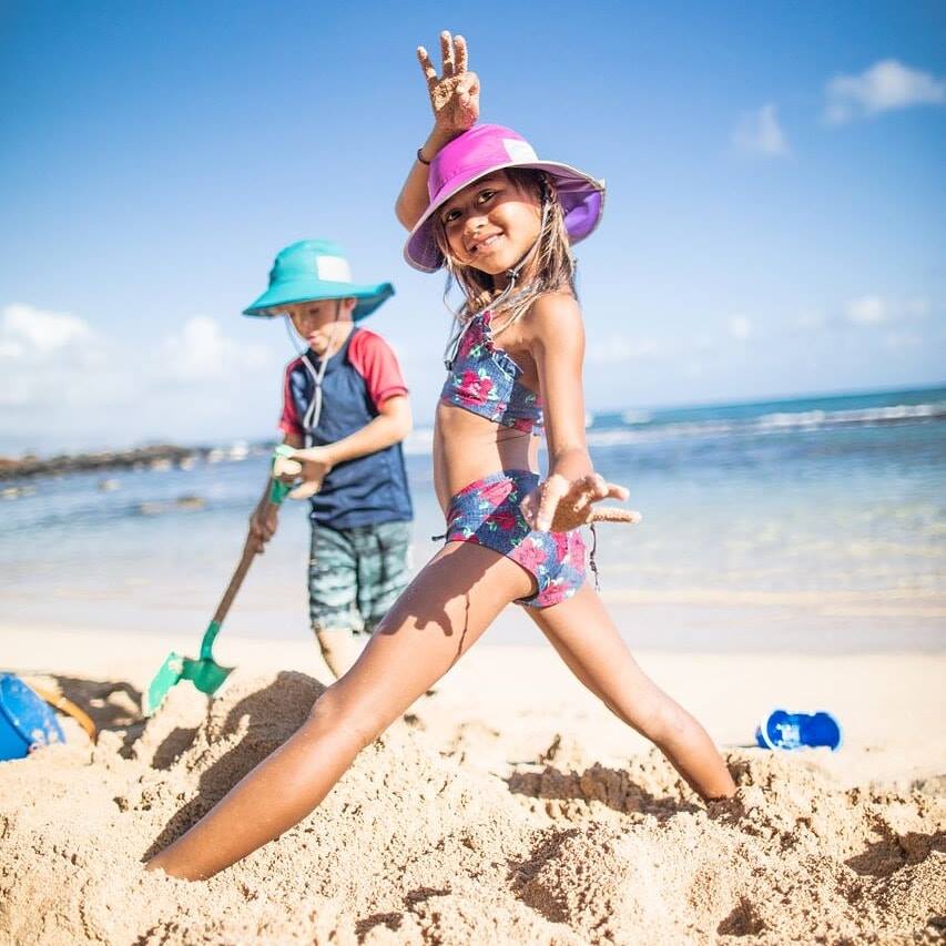 Labor Day Weekend! Official End of Summer!  Dont Forget your Sunday Afternoon Hat while playing in the sun this weekend!

#sundayafternoons #dontforgetyourhat #sunprotection #optoutside #adventure #outdoorlifestyle #beachdays #hats