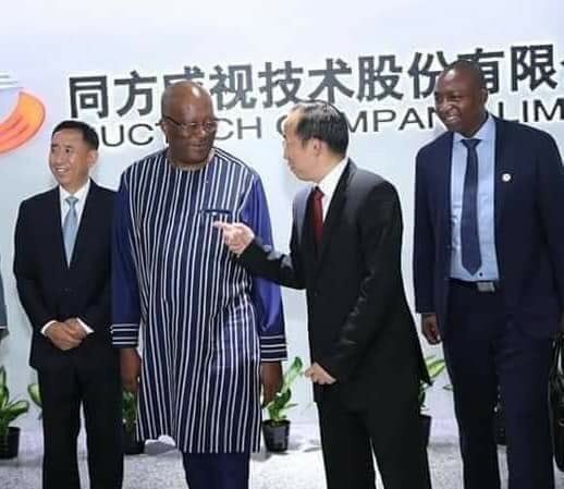 rouamba_arnold's tweet image. Le Ministre de l’Energie Dr @bachirismael séjourne depuis ce Jeudi 30 Août 2018 en Chine où il prendra part aux côtés de ses collègues membres du gouvernement au Forum sur la Coopération Sino-Africaine. #PEKIN #FORAC