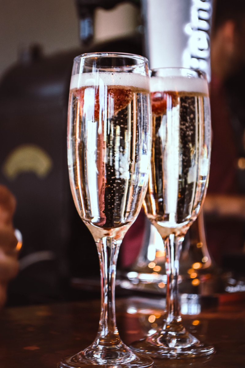 hopsofnotts's tweet photo. Why not head over, have a shop around @hopkinson21 and celebrate your purchases with a nice glass of Prosecco?#HopsCoffeeHouseandBar #HopsCoffee #HopsBar #Hops #HopsNotts #NewBar
#Nottingham #Coffee #CoffeeHouse #Bar #NottinghamBar #BarNotts #NottsBar #BarsInNottingham #vintage https://t.co/JKF6PWdWPC