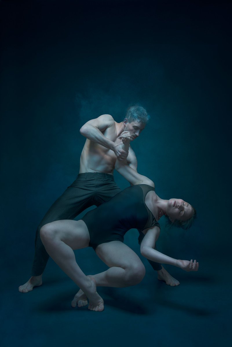 #NouvelleCreation #Worldpremiere le 21 novembre à Alma ! 
"Not Quite Midnight" inspirée de l'oeuvre de #Cendrillon

#Newshow #Cinderella #Quebec #Dancer #Danse #Dance #CasPublic #Happyfriday #creation 

Photo : @damiansiqueiros - Artistes - <a href="/caiG_lover/">Cai John Davies Glover</a> &amp; Daphnée Laurendeau