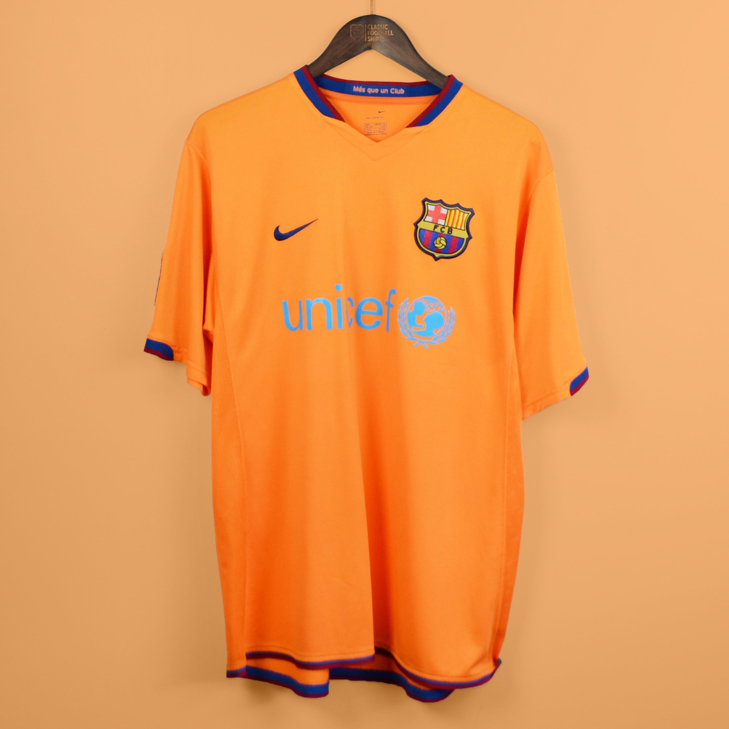 strategie Regulatie boom Classic Football Shirts on Twitter: "#FCBarcelona in Orange 2006-08: We  waited a while to see the next orange shirt. This was the first Barcelona  shirt to feature a sponsor. In 2006-07 the