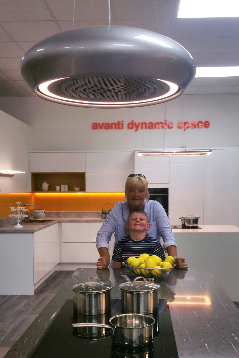 AvantiKB's tweet image. Congrats to Deb Whitehouse the winner of our Grand Designs @caple CR700 ceramic kitchen island extractor competition. 

#GrandDesigns #Caple #Competition #winner #kitchen #kitchens #kitchenisland