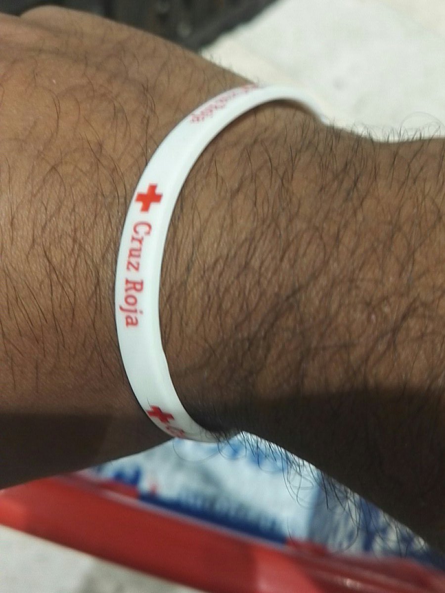 ElLuminosoCs's tweet photo. #Demoslelavuelta @CruzRojaEsp https://t.co/SxQqWZuLSP