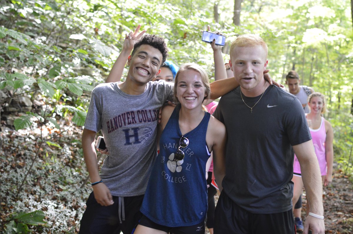 HanoverCollege's tweet photo. This morning, #Hanover2022 took the Hike to the Point - a chance to enter Hanover College in the same fashion as the first students did in the 1800s. It was hot and humid, but they conquered the challenge with ease! A great way to end August Experience 🐾 #thatsthebeautyofHanover https://t.co/fY433x5dBC