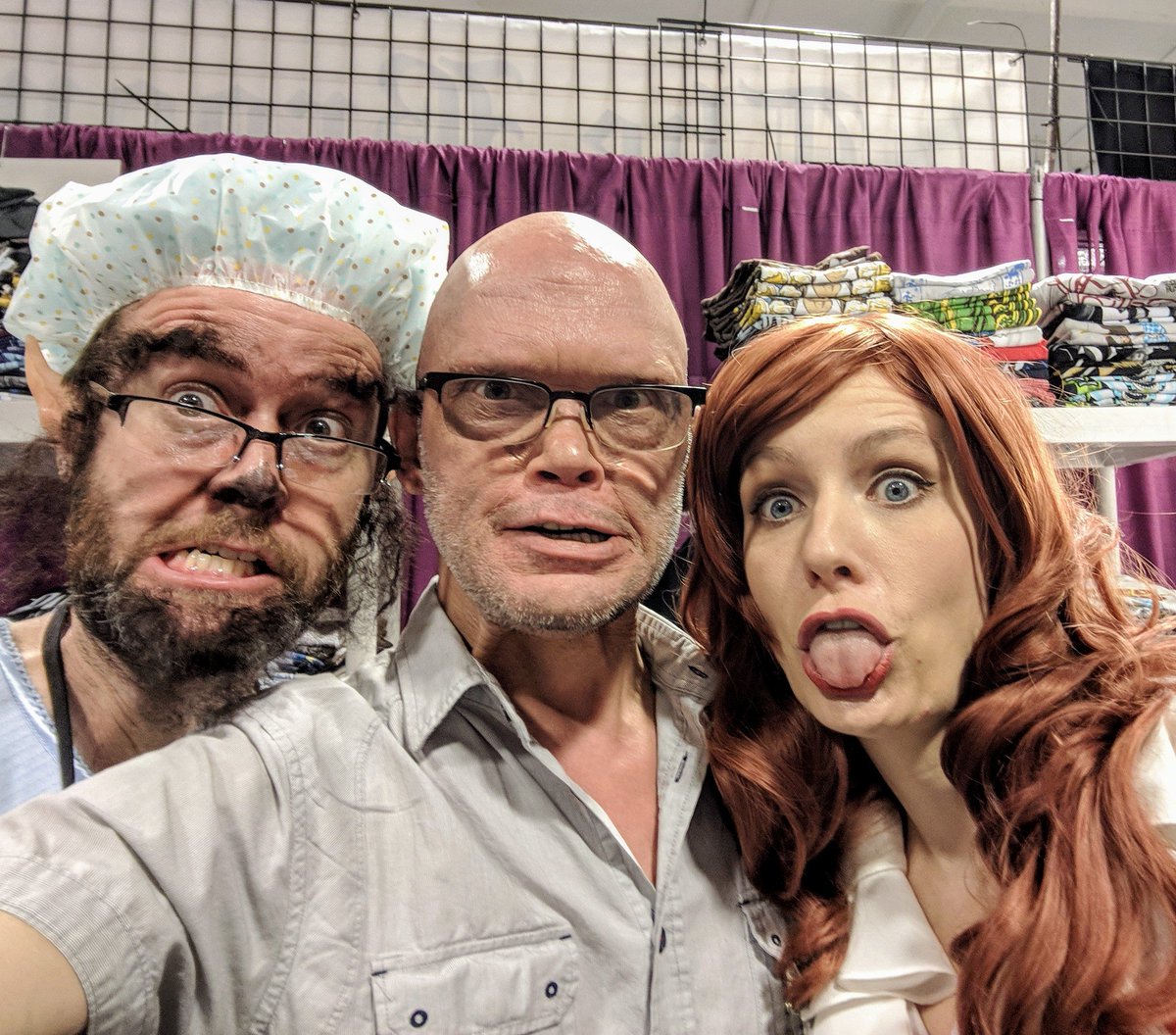 UnDyrk's tweet photo. Looky who I found in the #DragonCon2018 vendor's hall, @TheBooksofBabel
Ian and Tammy Leino!
#geekorthodox https://t.co/hwoTTcuh5k