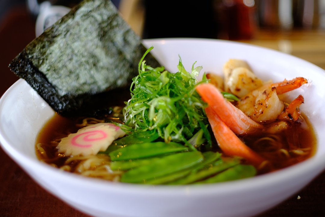 ToriiNoodleBar's tweet photo. It's "National Eat Outside Day". And we've got a nice patio, where you can dine al fresco. Of course, if it's too hot outside, come on in for some delicious appetizers and delectable noodle bowls - ramen, pad thai or udon. Choose your noodle!

#toriinoodlebar #chooseyournoodle https://t.co/J0VF3JHrx0