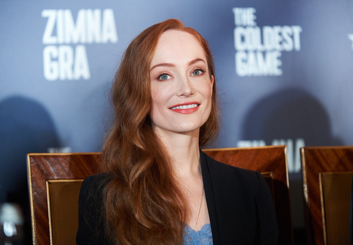 1 סימון "אהבתי". lotte verbeek. 