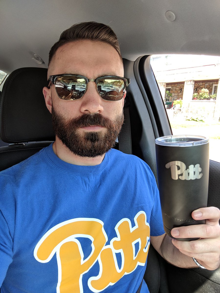fullofpitt's tweet photo. 🚨It's #CollegeColorsDay @Pitt_FB fans🚨 and the #FoP crew is repping strong. Tweet us a picture and #ShowUsYourScript!!!
#H2P #LockTheGates #ScriptPitt https://t.co/XKVKVhjab5