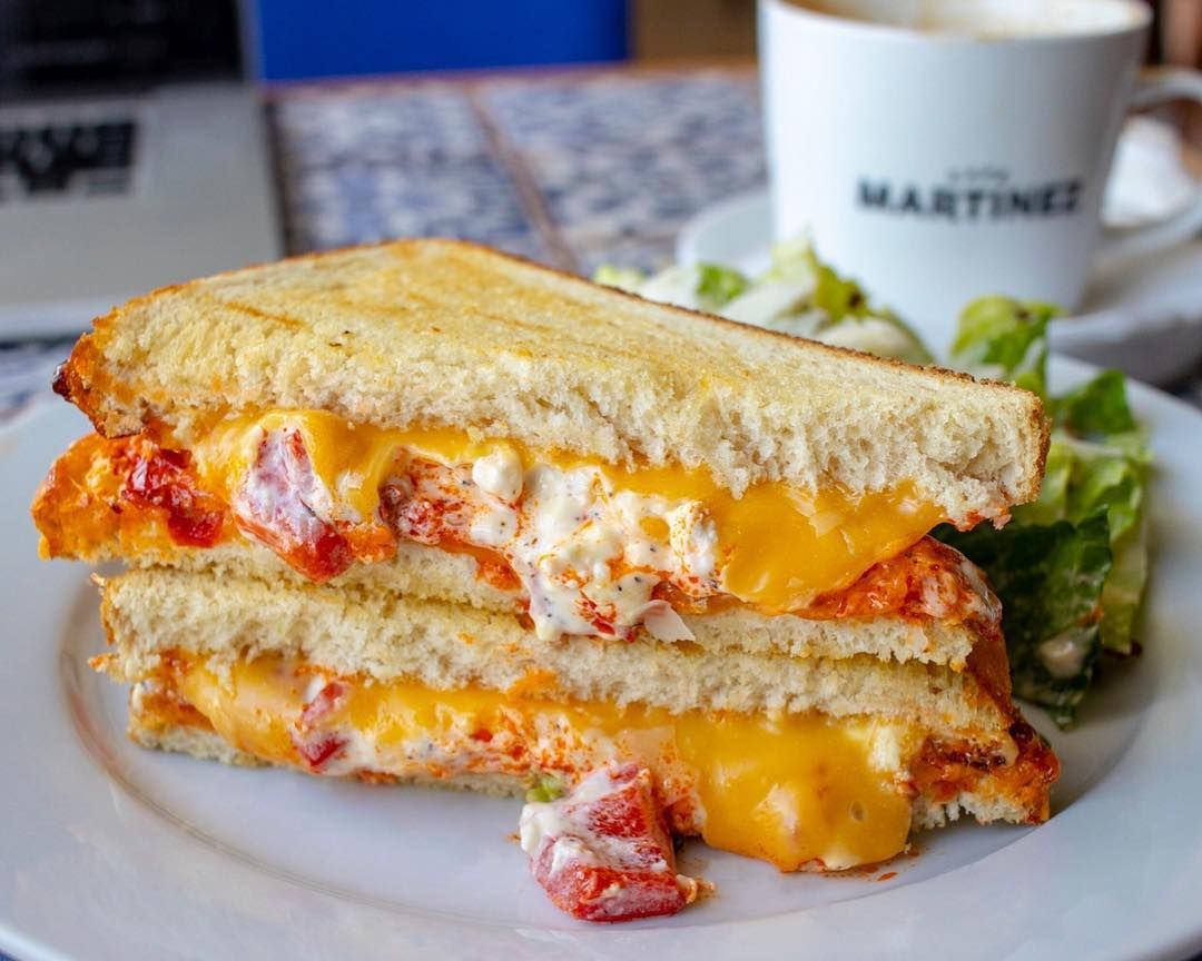 CafeMartinezUSA's tweet photo. Doesn't this look delicious!! Come in and try our Spiced Up Grilled Cheese today😋 📸 @theweekendfoodie https://t.co/RzpG7NTZHL
