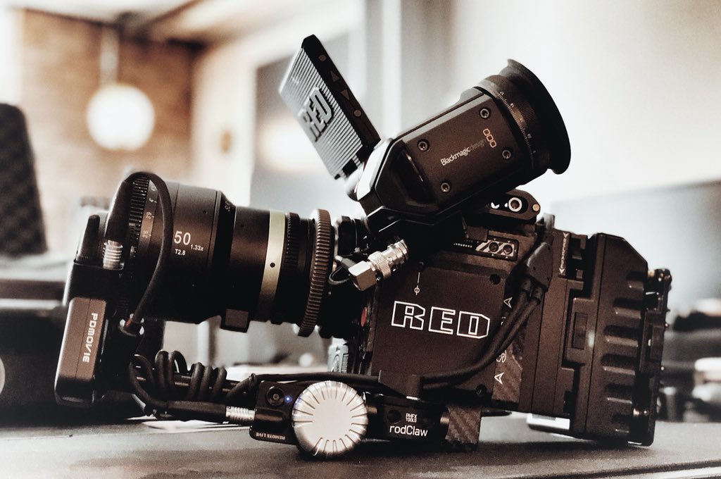 hangmanlondon's tweet image. #Anamorphic camera prep. Charged up &amp;amp; ready #8KVV #r3d @PAG_UK @slrmagic @anamorphot