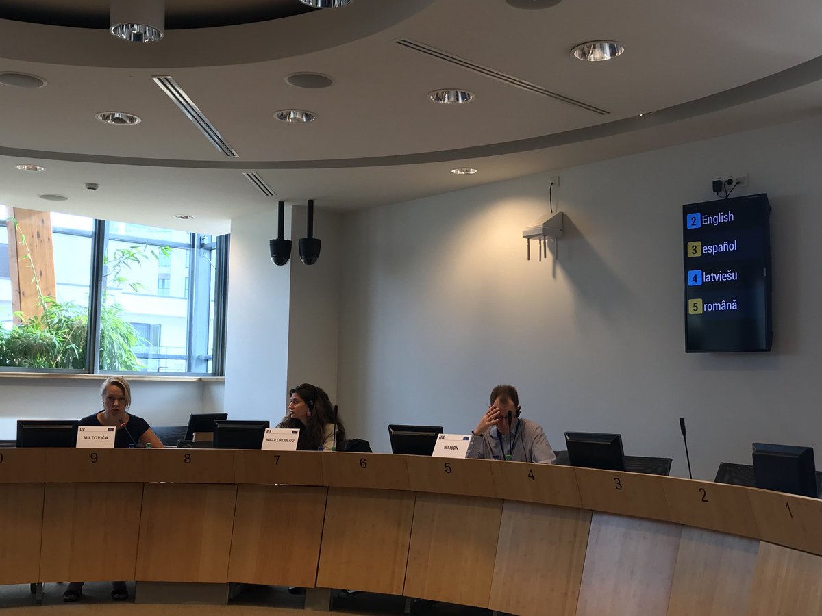 ForneaDumitru's tweet image. Today in Brussels at the EESC’s Headquarters. The 2nd working group for debating the Commission’s Proposal on streamlining measures for advancing the realisation of the trans-European transport network. #SustainableTransport #ConnectingEurope #CoreInfrastructure #BetterRegulation