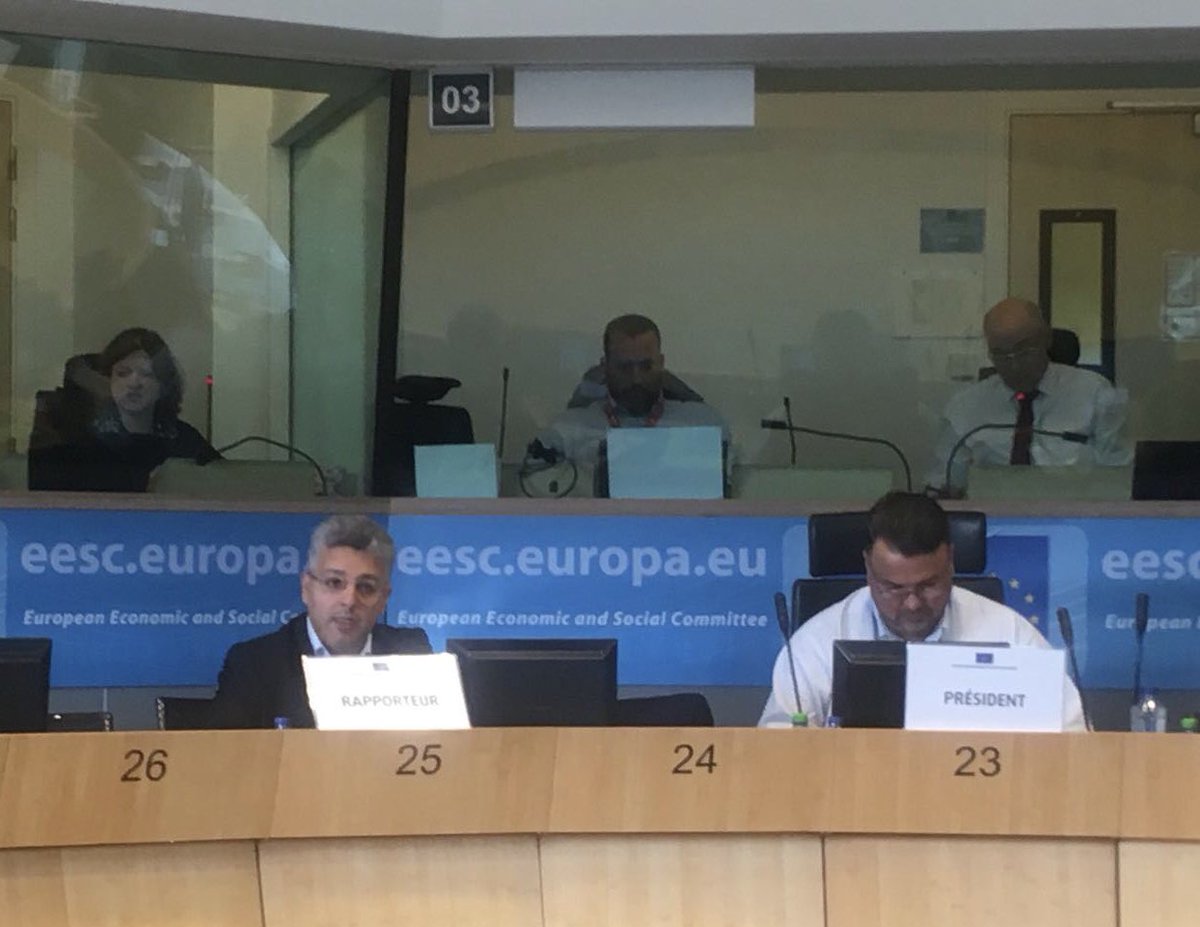 ForneaDumitru's tweet image. Today in Brussels at the EESC’s Headquarters. The 2nd working group for debating the Commission’s Proposal on streamlining measures for advancing the realisation of the trans-European transport network. #SustainableTransport #ConnectingEurope #CoreInfrastructure #BetterRegulation