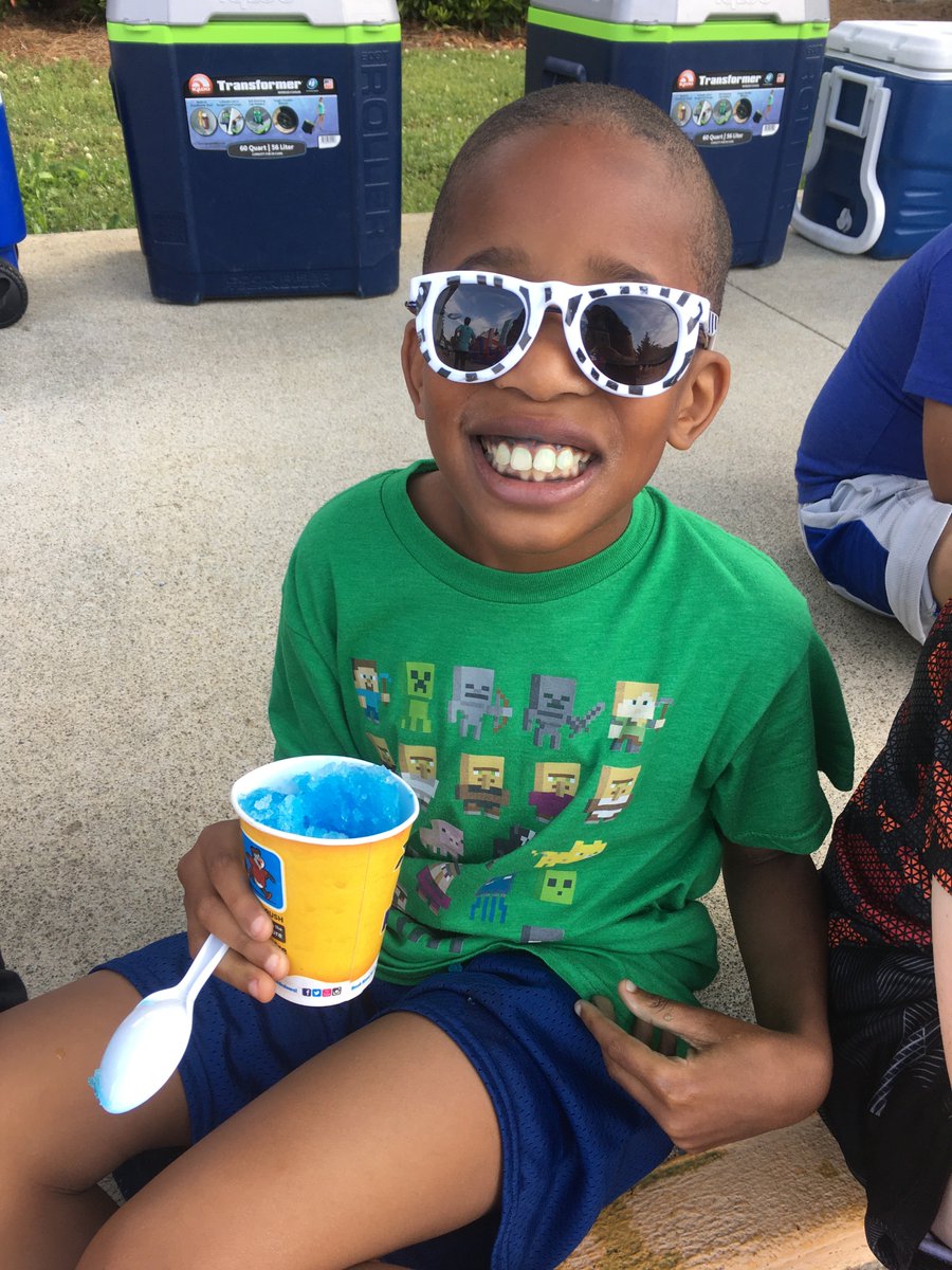 Play is important! Let's limit screen time and encourage play time!

npr.org/sections/ed/20…
