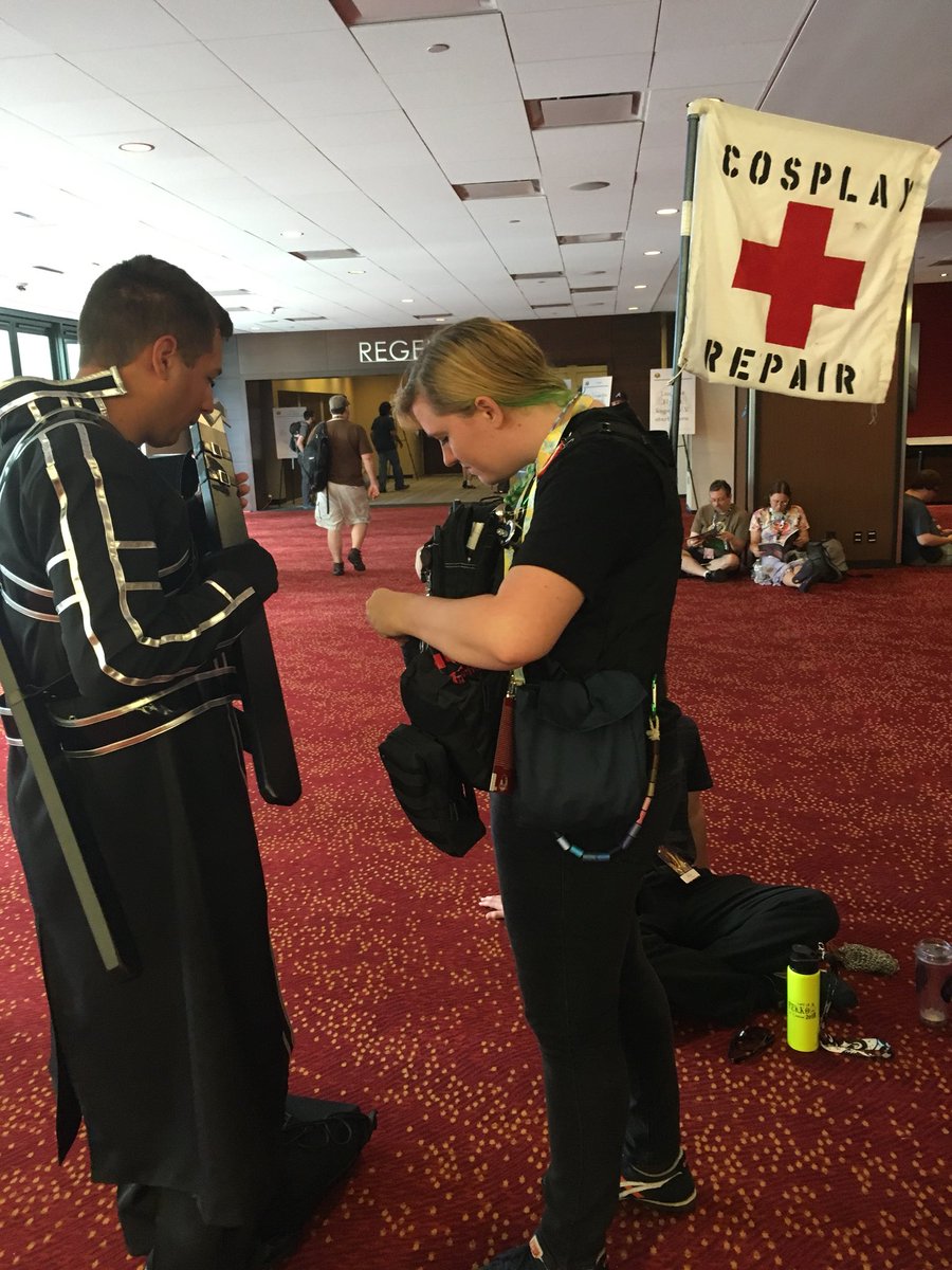 AlyssaHymanNBC6's tweet photo. Some of the sights so far at #dragoncon2018 @Pattern https://t.co/ZpHIGsAHMC