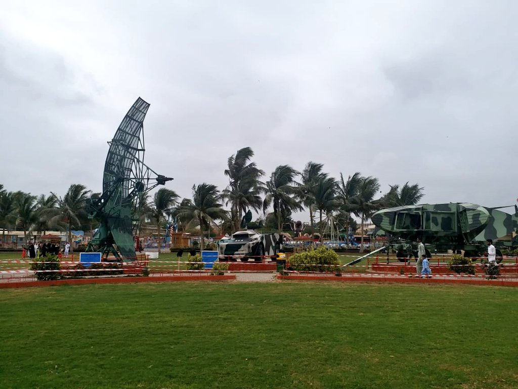 EcoVibeExplorer's tweet photo. PAF Museum is an Air Force museum & park situated near Karsaz Flyover on Shahrah-e-Faisal Karachi, Sindh, Pakistan
The main museum features all major fighter aircraft that have been used by the PAF
#PakDefenseDay
Credits: @HudaNauman https://t.co/gqssPMFPB4
