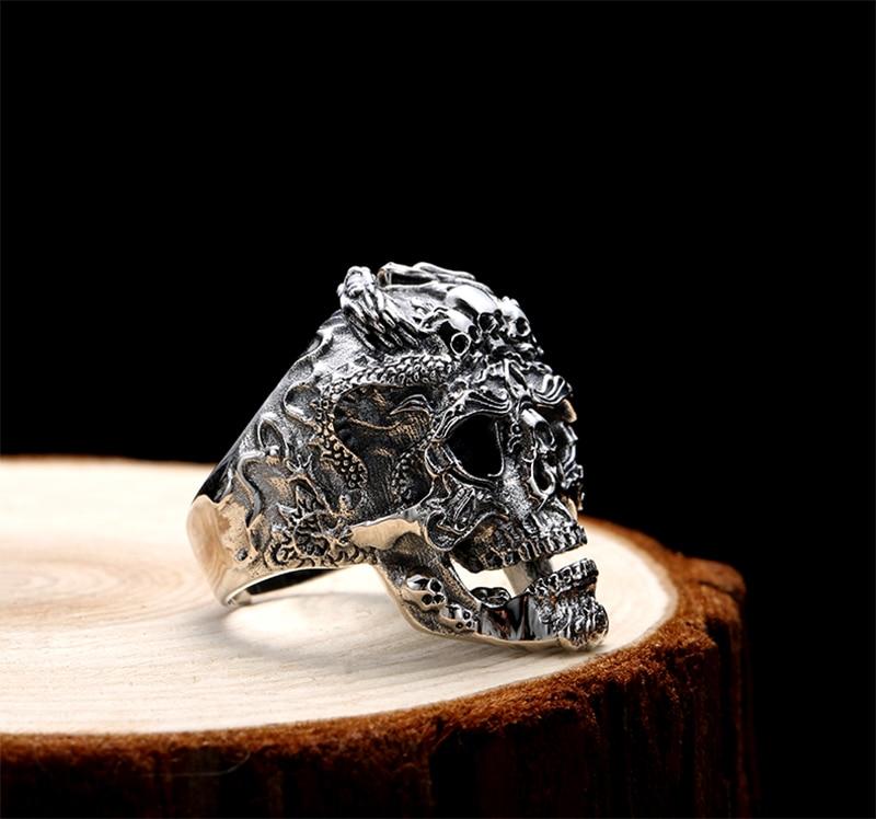 Ring_Keep's tweet photo. 🛍️ Get yours here ➡️ https://t.co/22qbtKhr44
🌐 Worldwide Shipping!

#ring #rings #fashionaccessories #ringkeep #streetwear #fashion #style #stainlesssteel #jewelry #jewellery #gem #sterling #silver #gothic #goth #skull #skulls #art #punk #emo https://t.co/2P5BJjQVjy