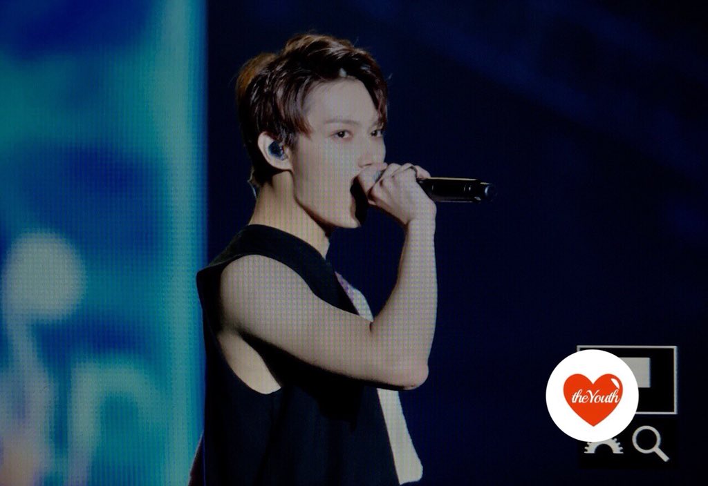 180831 IDEAL CUT in HongKong
투어 시작했다ㅏㅏㅏㅏㅏ 수고했어용 ❤️ <a href="/pledis_17/">세븐틴(SEVENTEEN)</a> 
#seventeen #세븐틴 #준 #준휘 #JUN #俊辉