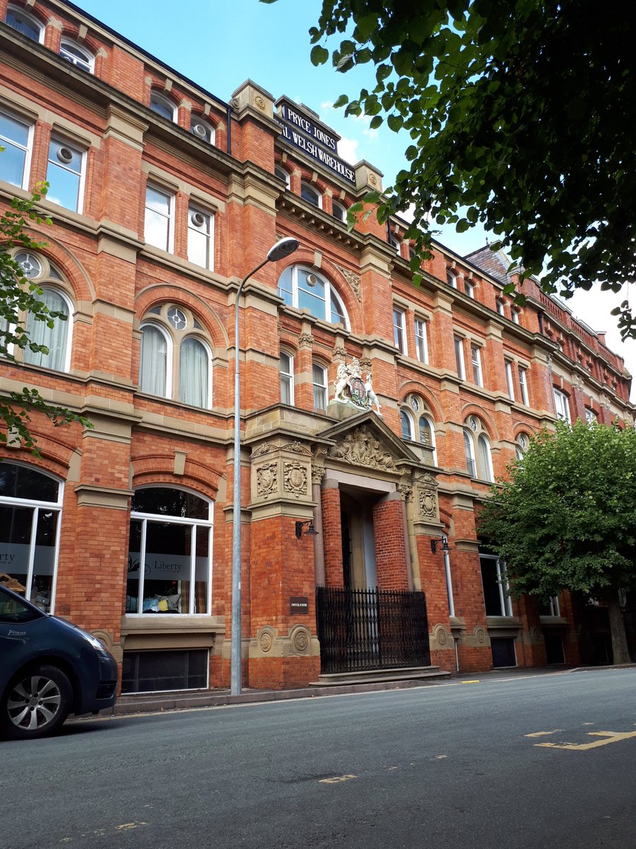 icNewtown's tweet photo. We love being in #Newtown in the historic Pryce Jones building for #Coworking #Coffee &amp; #Chat!

Join us from £10 a month https://t.co/gIcM4Knj2V https://t.co/NTN3Jioh7A