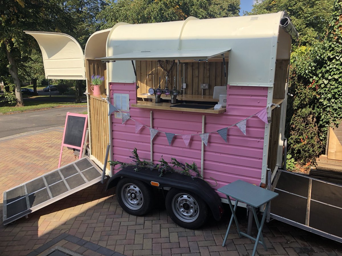 PickledPinkPod's tweet photo. PROGRESS UPDATE: WE ARE FINISHED!!! 🎉 

Wow, what a journey! It’s hard to imagine the horse box trailer we started with. Now we have an amazing bar on wheels ready to serve you drinks at different events across the UK 🥂

Please like our page and share this post. https://t.co/0nexExl61p