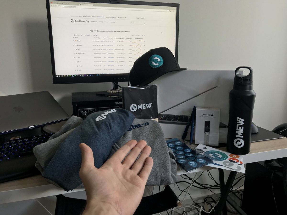 moonalready's tweet photo. I just wanna say thank you SO MUCH to @myetherwallet! 

I’m now fully MEW kitted out all the way down to the socks 🤘🏻 #MEWForce https://t.co/M4l2sKh0Mq