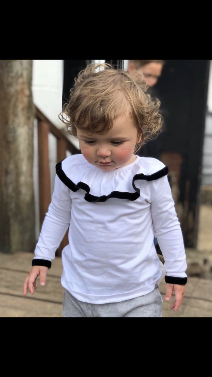 Smallworld2016's tweet image. Our gorgeous little customer in her Benedita frill collar top wearesmallworld.co.uk #benedita #childrensfashion #AW18