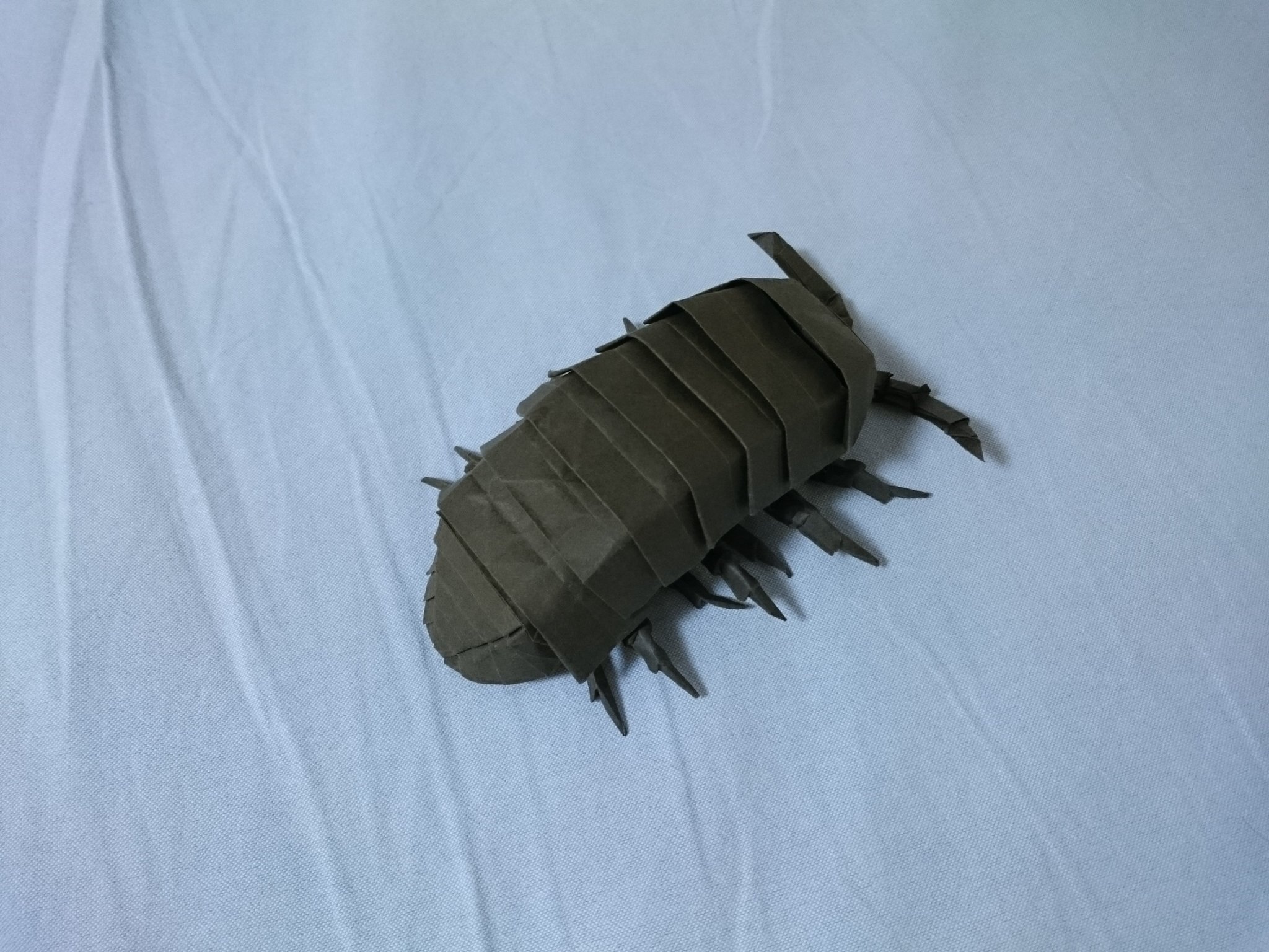 S ダンゴムシ ガチャガチャが見つからないので折った 折り紙作品