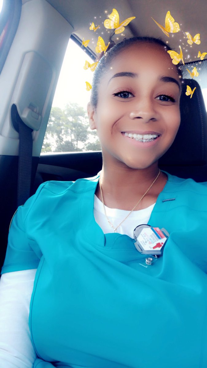 Drii_Baee's tweet photo. it’s stressful, but I got shit to do.
#RadTech2020 👩🏽⚕️☠️
Goodmorning 😁 https://t.co/3R0szRdVuO