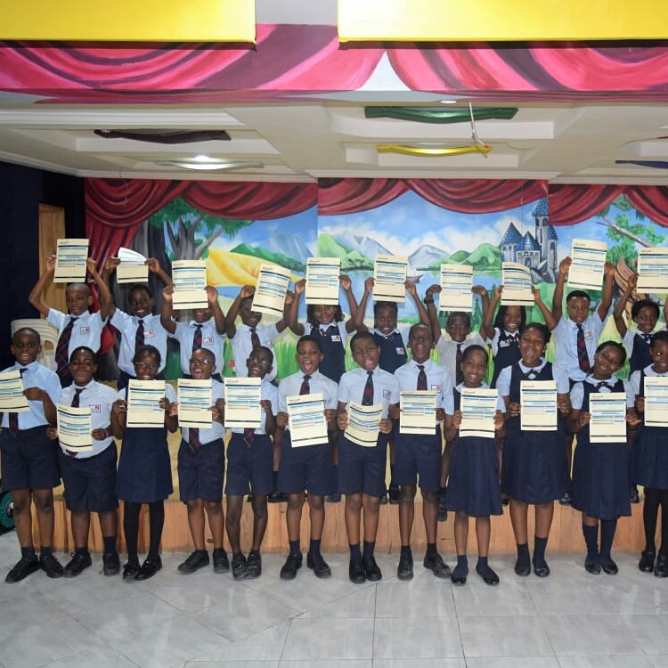 RolemodelSchool's tweet photo. Congratulations to our Microsoft Certified Professionals. #rrmsgeeks #microsoftcertified #rolemodelschool https://t.co/A2mS0Fx6Ew