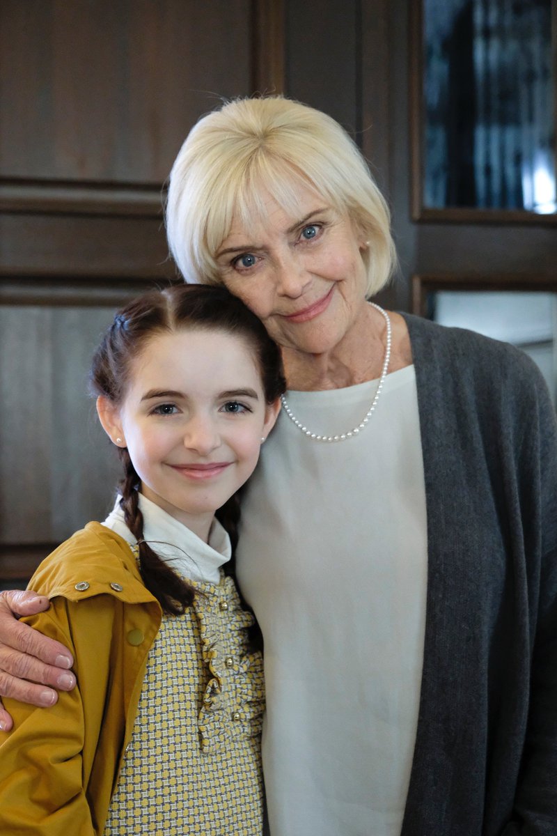 Lifetime on Twitter "Aren't these two a basket full of kisses?! 😱