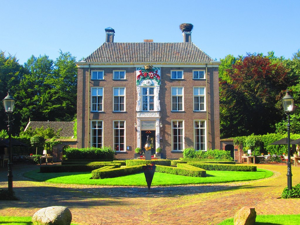 ArtistCapitol's tweet image. #love is in the air! Dit weekend waren er weer 3 prachtige #bruiloften waar we de muziek voor mochten verzorgen. The Tour speelde in Vogelenzang bij landgoed Vinkenduin, The Brat Pack stond in Châteauhotel Havixhorst in Schiphorst en Astrid Kunst in het warme Sao Paolo in Brasil.