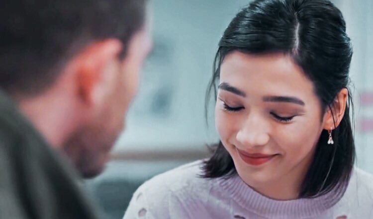 herkesin yardımına koşardı çiçek kızım hep başkalarını kendinden önde tutardı iyi ki sen Bahar 
KimseSeninKadar BaharKarasu