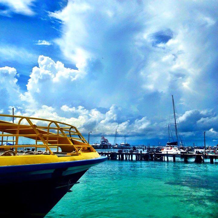 Riviera Maya tweet media