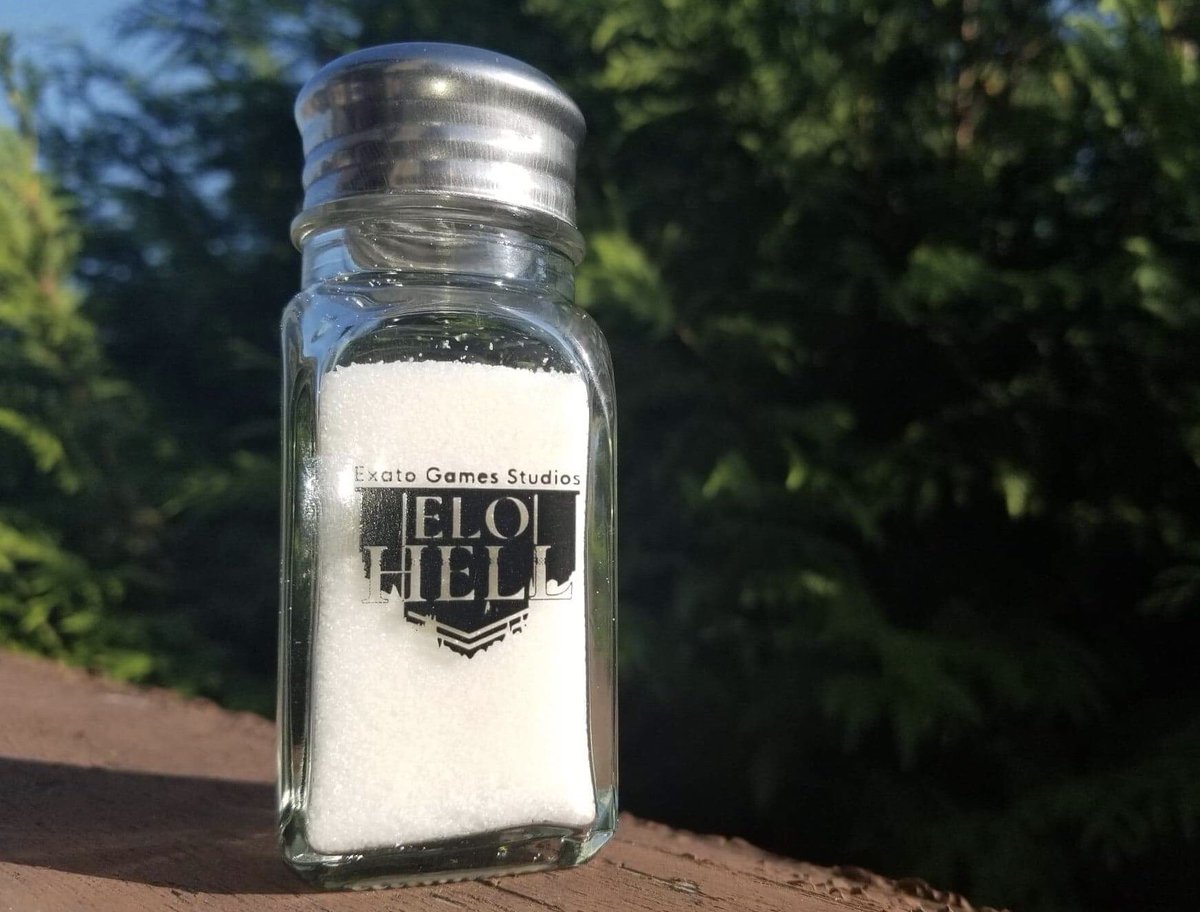 HologramDream's tweet photo. Feeling salty #PAXWest2018 #PAXWest ? Come play our game and hang out with meeeee! Not as much of a crowd rush as PAX East because Seattle’s convention center is super compartmentalized. We’re still pumped :) #EloHell #elohellgame #exatogamestudios #bestjobever #keepmakingthings https://t.co/yZV7akZ1A1
