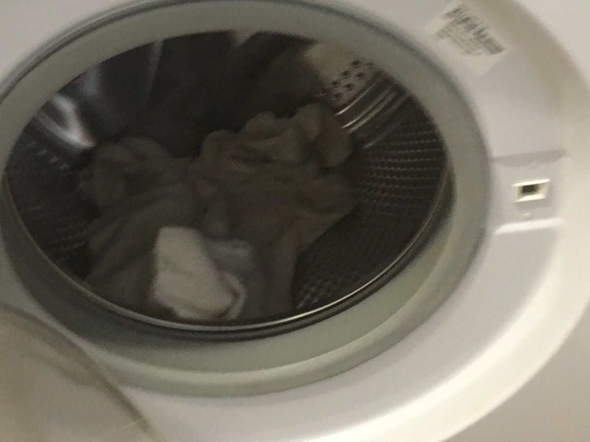 ebj501's tweet photo. Appalling stay in Liverpool at 5* Apartment 96-97 Wood Street booked through @bookingcom  dirty place- ruined my cousins 18th birthday https://t.co/Cfn5ABp8rT