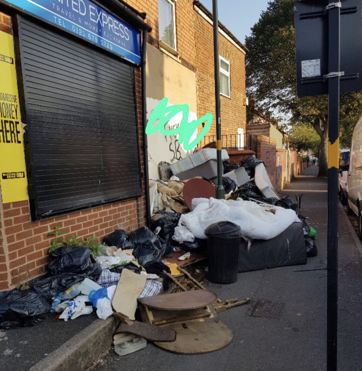 CllrMajid's tweet photo. Really proud of our @BhamCityCouncil street cleansing crews for clearing another grotspot this time in #AlumRock after reports from businesses ๐
We have found some evidence linking to the perpetrators, and robust action will be taken against them!!
#CleanBrum
#CleanStreets https://t.co/yjwxRhtT04