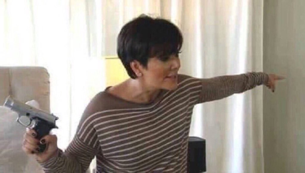 sIeep2dream's tweet photo. why r so call sugar daddies in my DMs asking for my whole card #, bank info and login... like y’all think u slick... u ain’t... https://t.co/r6RiAfSefl